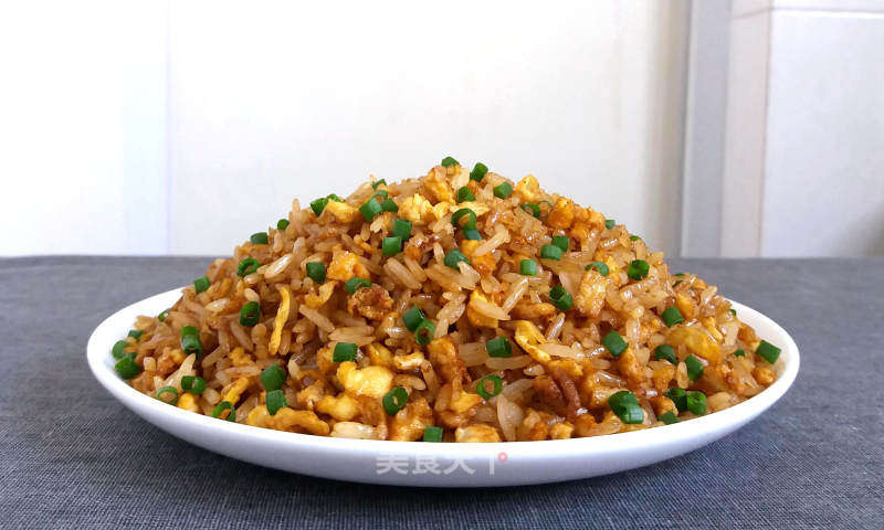 酱油蛋炒饭的做法_酱油蛋炒饭怎么做_零下一度0511的菜谱_美食天下