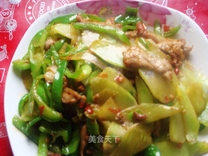 莴笋炒肉的做法_莴笋炒肉怎么做_菜谱_美食天下