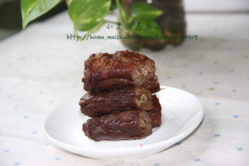 麻辣鸭脖的做法_麻辣鸭脖怎么做_小艾厨娘的菜谱_美食天下