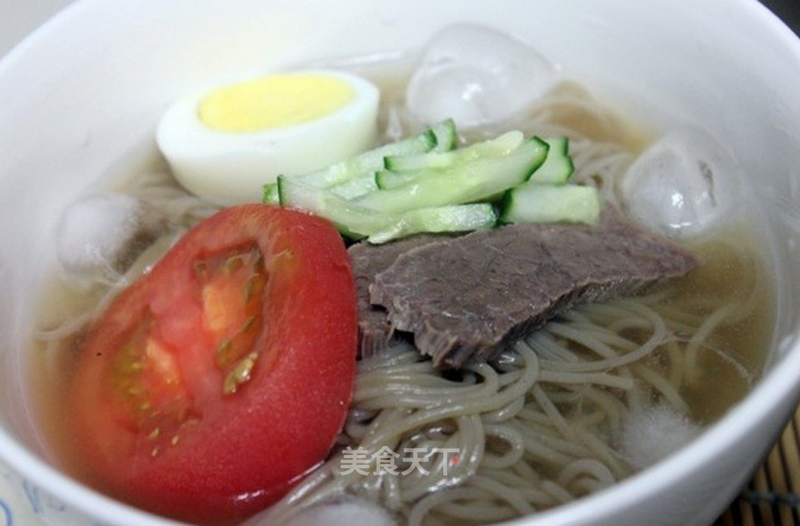 朝鲜冷面的做法_正宗朝鲜冷面的做法_朝鲜冷面怎么做_潘冬子的菜谱_美食天下