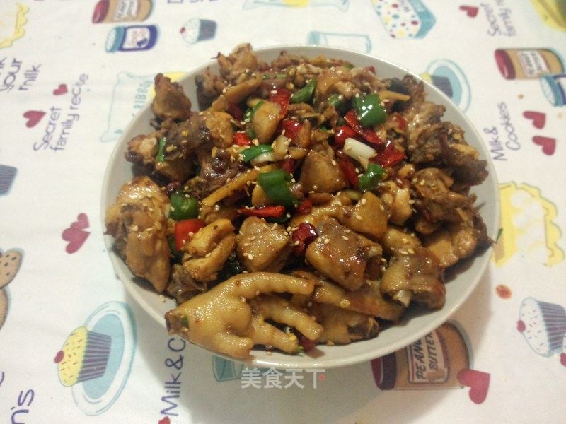 辣子鸡块的做法_辣子鸡…丁?块?_辣子鸡块怎么做_猫咪丶哇哇的菜谱_美食天下