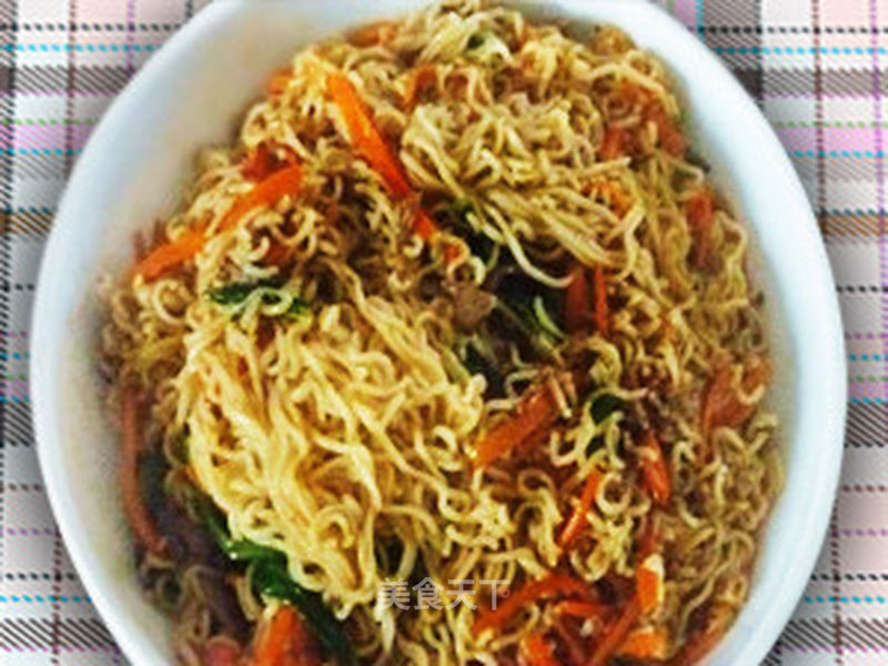 时蔬炒方便面的做法_时蔬炒方便面怎么做_菜谱_美食天下