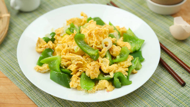 青椒炒鸡蛋的做法_青椒炒鸡蛋怎么做_美食天下的菜谱_美食天下
