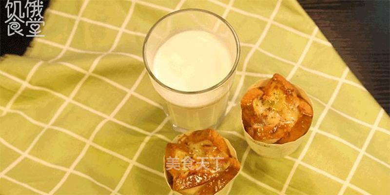 培根小披萨的做法_培根小披萨怎么做_饥饿食堂的菜谱_美食天下