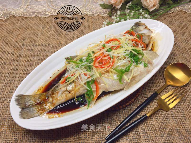 清蒸鲈鱼的做法_清蒸鲈鱼怎么做_咖啡私房菜的菜谱_美食天下
