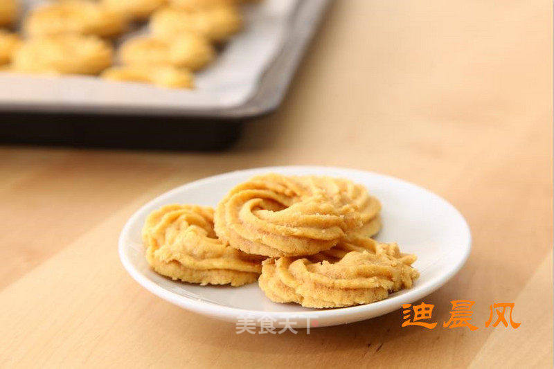 原味曲奇饼干的做法_原味曲奇饼干怎么做_迪晨风的菜谱_美食天下