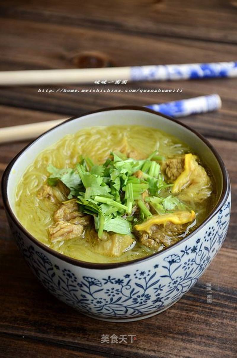 咖喱牛肉粉丝汤的做法_咖喱牛肉粉丝汤怎么做_菜谱_美食天下