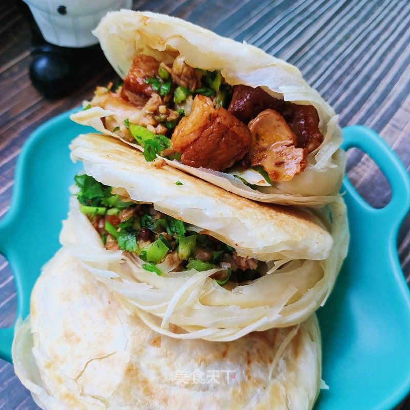 自制肉夹馍的做法_自制肉夹馍怎么做_雨中漫步_kRsJPX的菜谱_美食天下