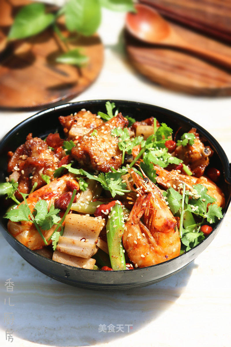 干锅鸡翅虾的做法_干锅鸡翅虾怎么做_香儿厨房的菜谱_美食天下