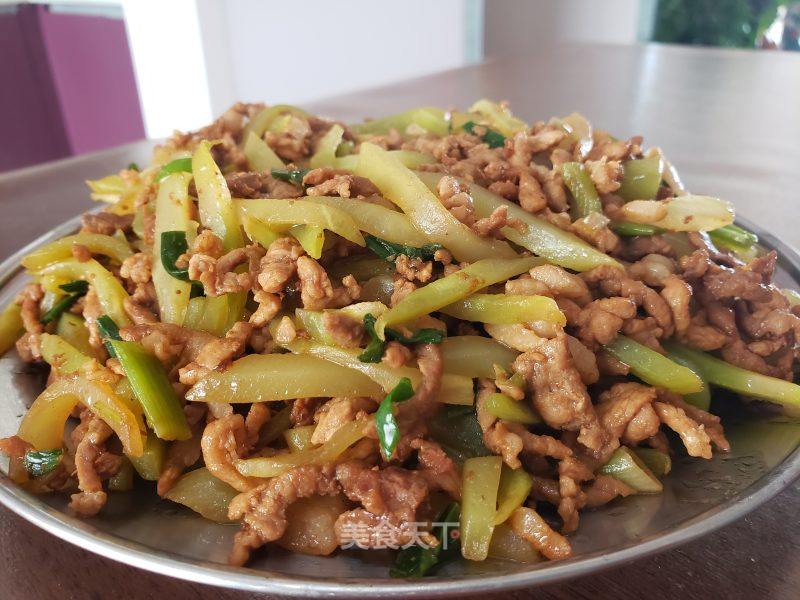 莴笋炒肉丝的做法_莴笋炒肉丝怎么做_兰杏梅的菜谱_美食天下