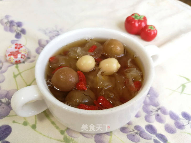 桂圆莲子银耳羹的做法_桂圆莲子银耳羹怎么做_清水淡竹的菜谱_美食天下