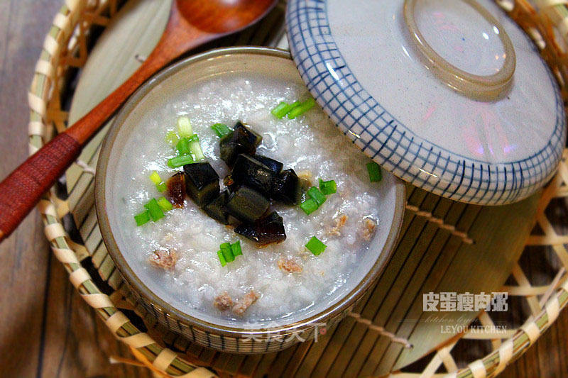 皮蛋瘦肉粥的做法_皮蛋瘦肉粥怎么做_乐悠厨房的菜谱_美食天下
