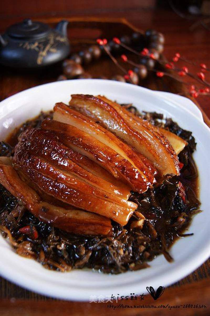 梅菜扣肉的做法_嗜肉族的心头爱—梅菜扣肉_梅菜扣肉怎么做_菜谱_美食天下
