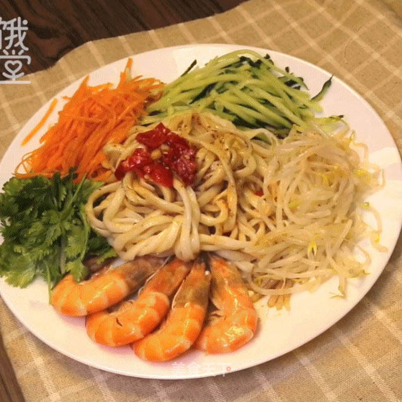 鲜虾剁椒凉面的做法_鲜虾剁椒凉面怎么做_饥饿食堂的菜谱_美食天下