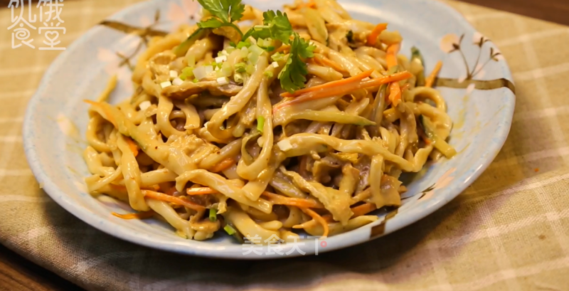 麻酱凉面的做法_麻酱凉面怎么做_饥饿食堂的菜谱_美食天下