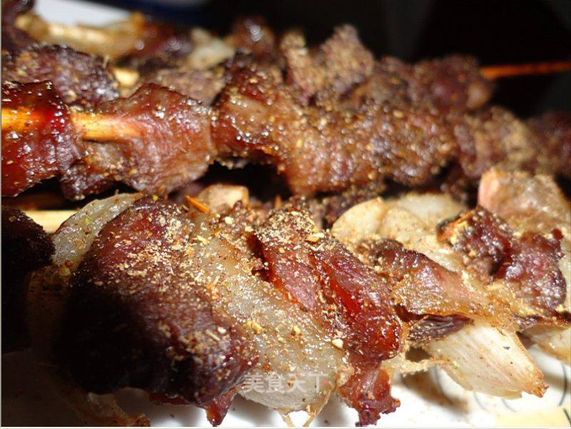 烤羊肉串的做法_烤羊肉串怎么做_菜谱_美食天下