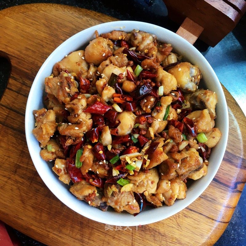 辣子鸡块的做法_辣子鸡块怎么做_米拉Miira的菜谱_美食天下