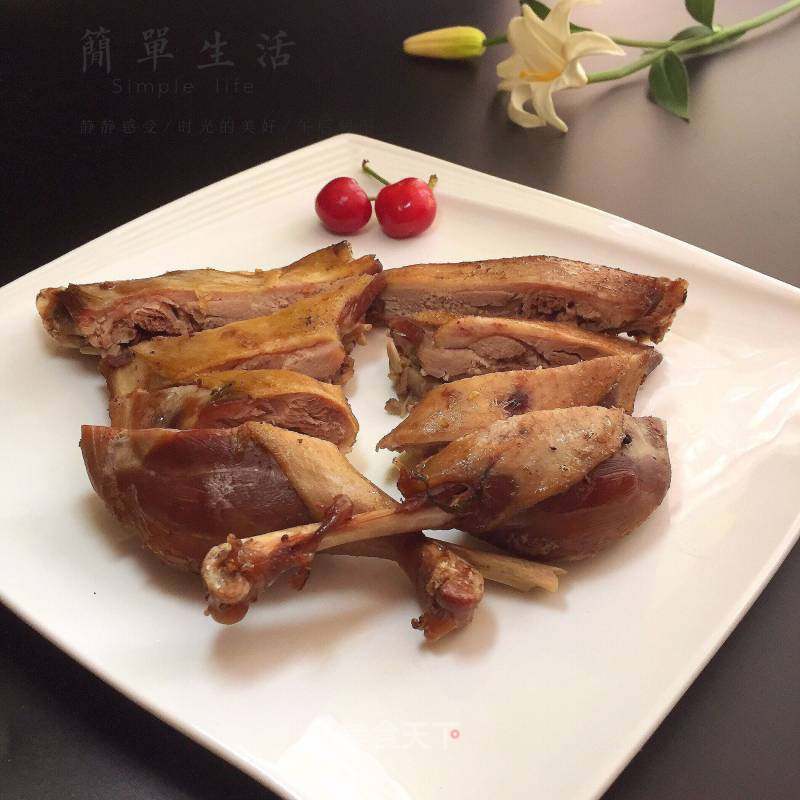 椒麻盐水琵琶鸭腿的做法_椒麻盐水琵琶鸭腿怎么做_伈怡麻麻的菜谱_美食天下
