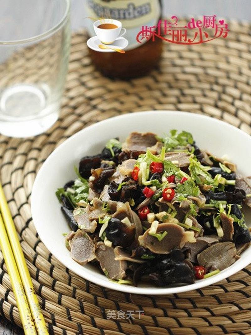 盐水拌鸭胗的做法_盐水拌鸭胗怎么做_斯佳丽WH的菜谱_美食天下
