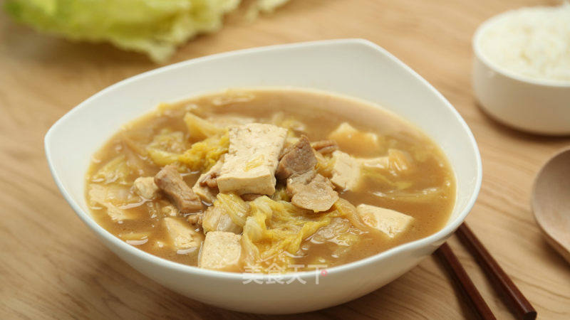 白菜炖豆腐的做法_白菜炖豆腐怎么做_美食天下的菜谱_美食天下