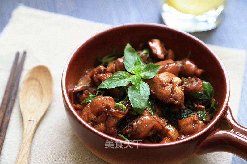 台式三杯鸡的做法_台式三杯鸡怎么做_┢┦aΡpy咿的菜谱_美食天下