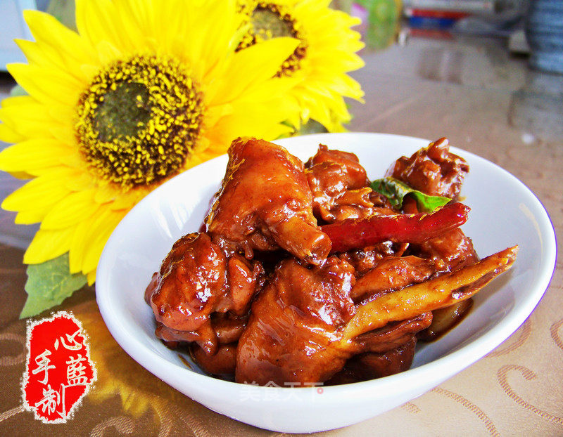 三杯鸡的做法_心蓝手制私房菜【正宗三杯鸡】——折磨吃货的浓香鸡肉_三杯鸡怎么做_菜谱_美食天下