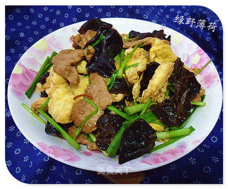 韭菜木须肉的做法_韭菜木须肉怎么做_绿野薄荷的菜谱_美食天下