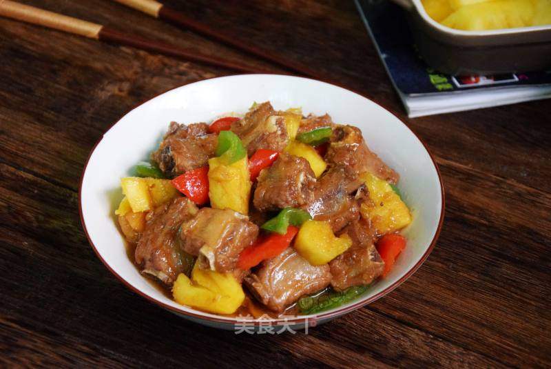 菠萝炖排骨的做法_菠萝炖排骨怎么做_緣豆兒的菜谱_美食天下