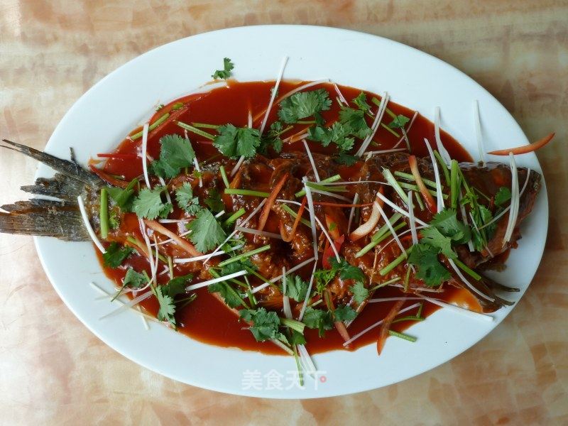 栖湖糖醋鲤鱼的做法_栖湖糖醋鲤鱼怎么做_菜谱_美食天下