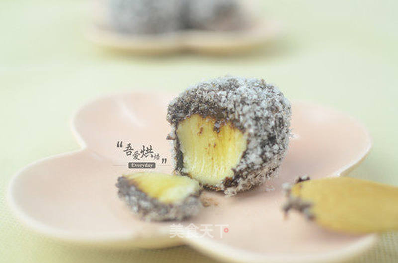 巧克力香蕉椰蓉球的做法_巧克力香蕉椰蓉球怎么做_吾爱烘焙的菜谱_美食天下