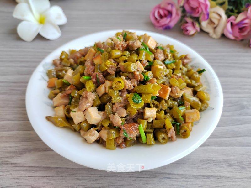 肉末炒酸豆角的做法_肉末炒酸豆角怎么做_清水淡竹的菜谱_美食天下