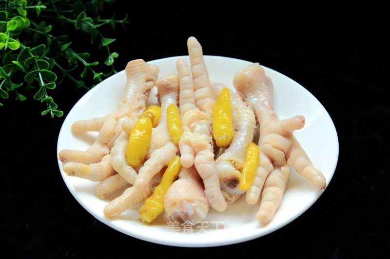 泡椒凤爪的做法_泡椒凤爪怎么做_花擦擦的菜谱_美食天下