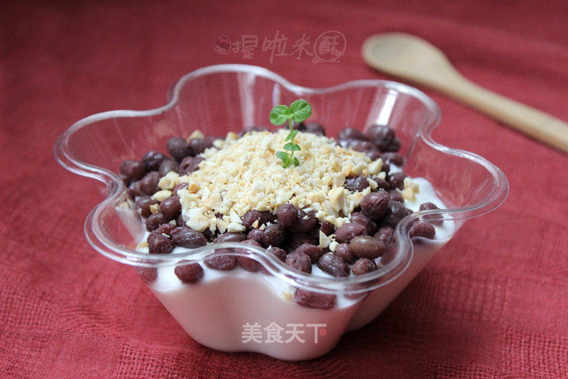 自制美味酸奶杯的做法_做宝贝爱吃的营养美味——自制美味酸奶杯_自制美味酸奶杯怎么做_提啦米酥的菜谱_美食天下