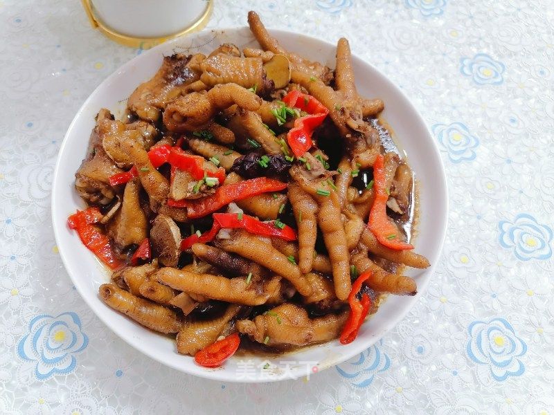 红烧鸡爪的做法_红烧鸡爪怎么做_爱做饭的小媛媛的菜谱_美食天下