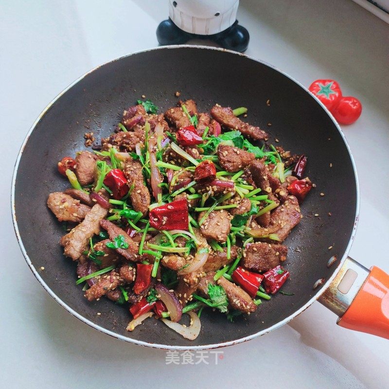 孜然羊肉的做法_孜然羊肉怎么做_雨中漫步_kRsJPX的菜谱_美食天下