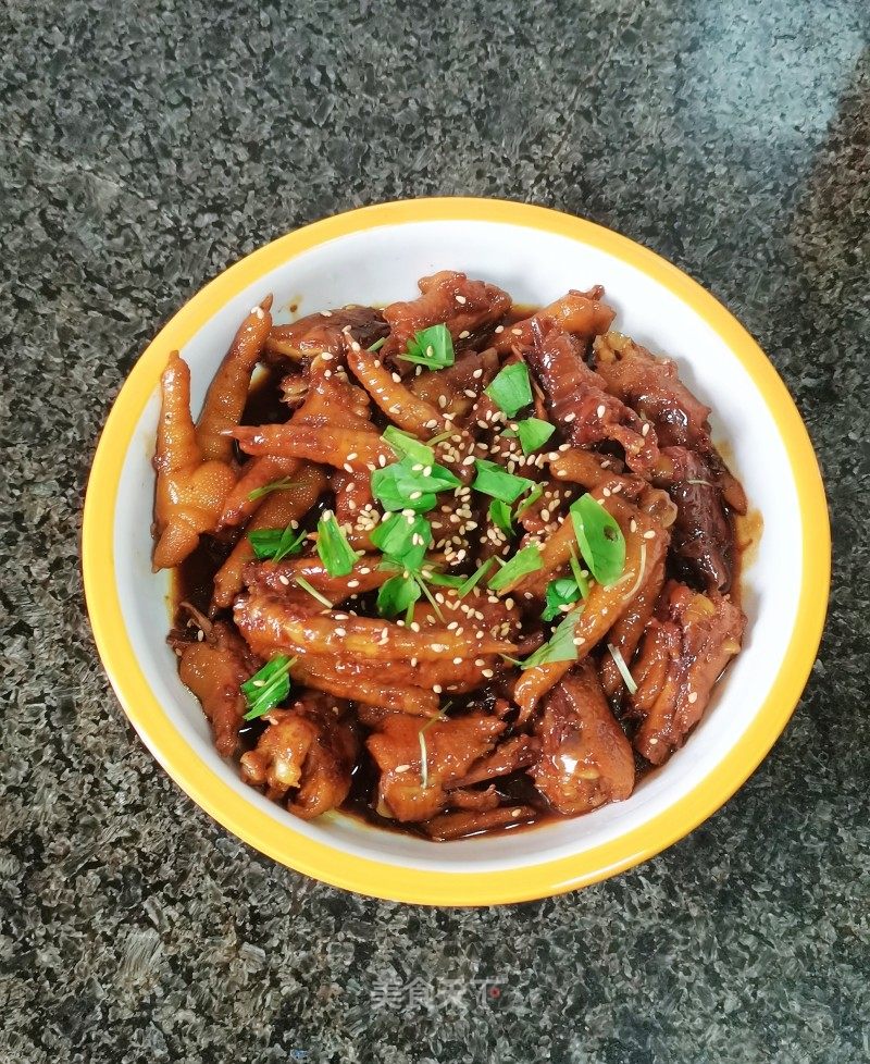 红烧鸡爪的做法_红烧鸡爪怎么做_晚妈美食的菜谱_美食天下