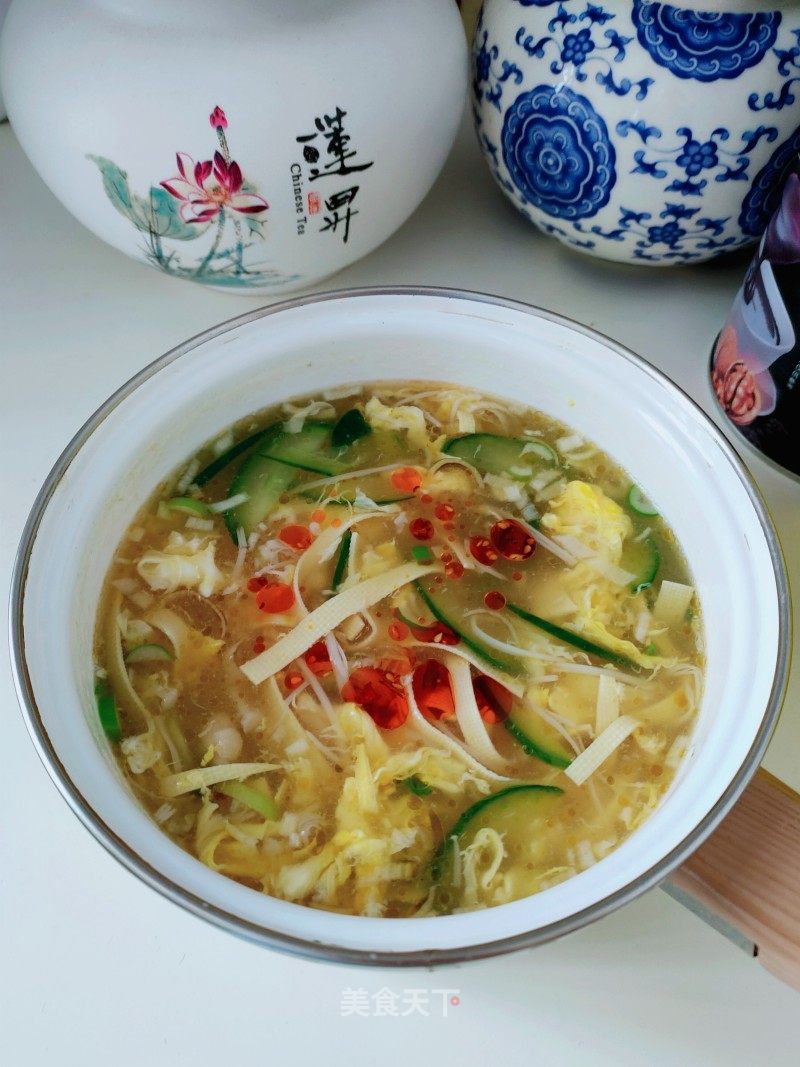 豆皮黄瓜酸辣汤的做法_豆皮黄瓜酸辣汤怎么做_雨中漫步_kRsJPX的菜谱_美食天下