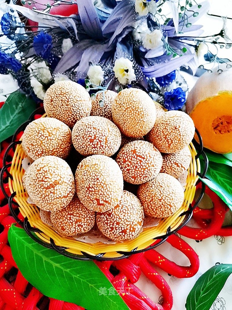南瓜麻团的做法_南瓜麻团怎么做_芊芊_DOkzbcaviraI的菜谱_美食天下