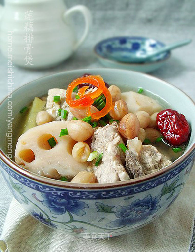 莲藕排骨汤的做法_莲藕排骨汤怎么做_菜谱_美食天下