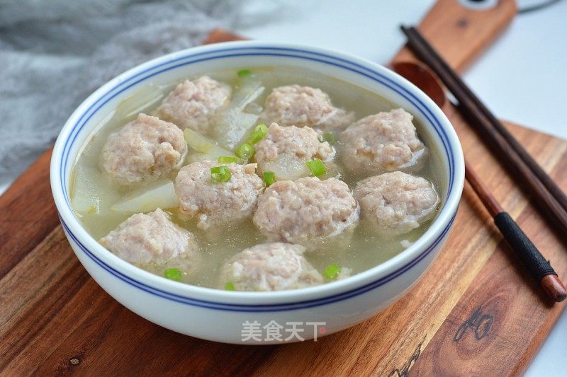 冬瓜丸子汤的做法_冬瓜丸子汤怎么做_Meggy跳舞的苹果的菜谱_美食天下