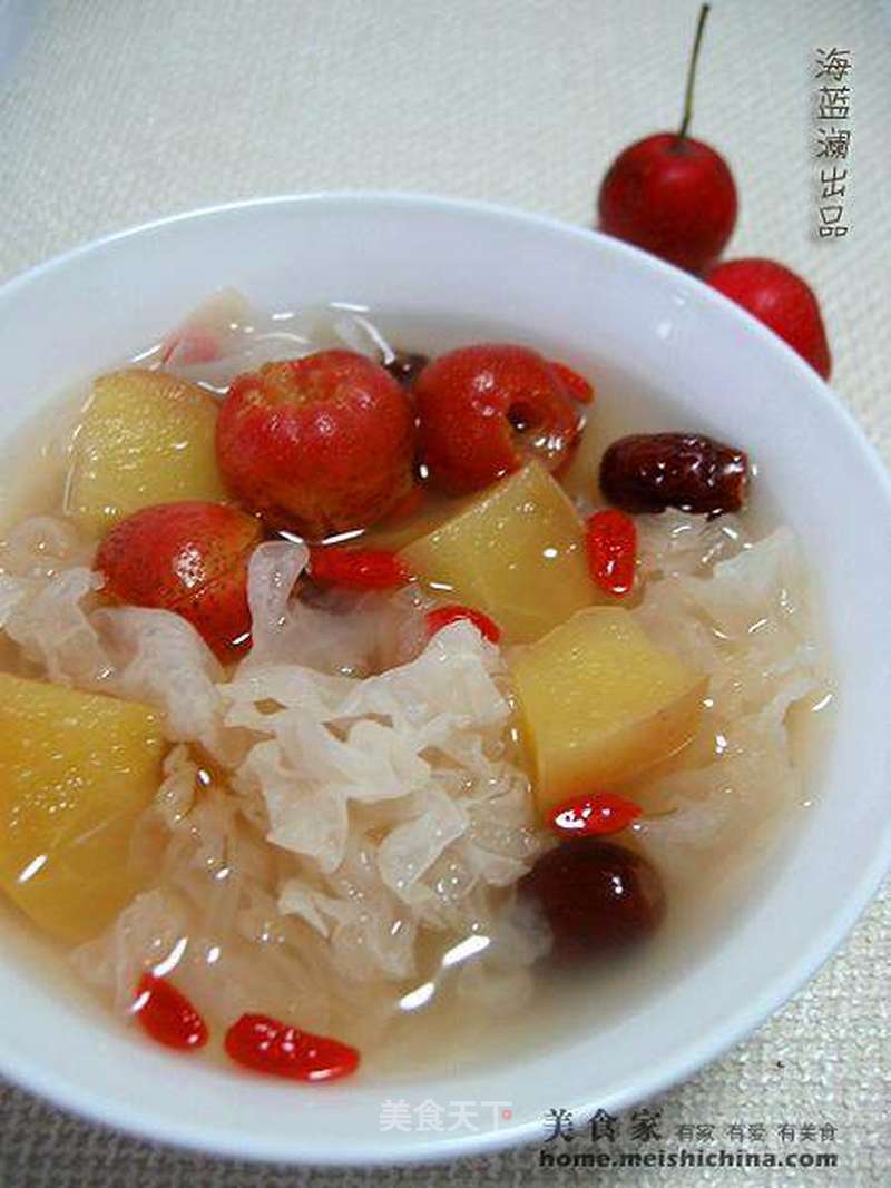 苹果银耳红果汤的做法_苹果银耳红果汤怎么做_菜谱_美食天下