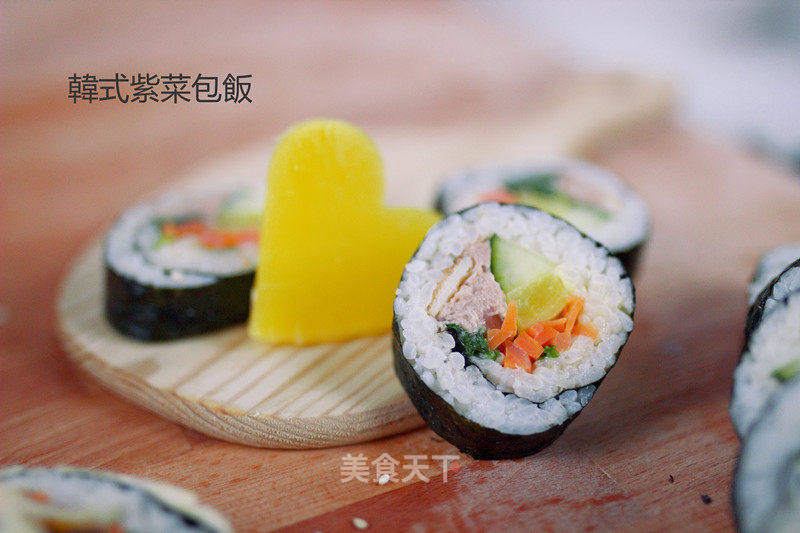 紫菜包饭的做法_3种家常紫菜包饭（牛肉，金枪鱼，蛋卷）_紫菜包饭怎么做_juju的巴黎厨房的菜谱_美食天下
