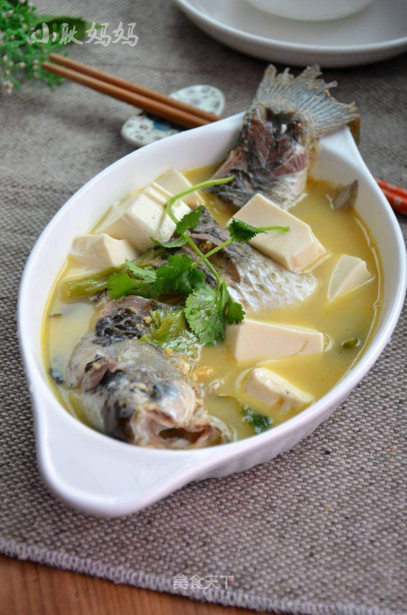 河鲫鱼豆腐汤的做法_河鲫鱼豆腐汤怎么做_小耿妈妈的菜谱_美食天下
