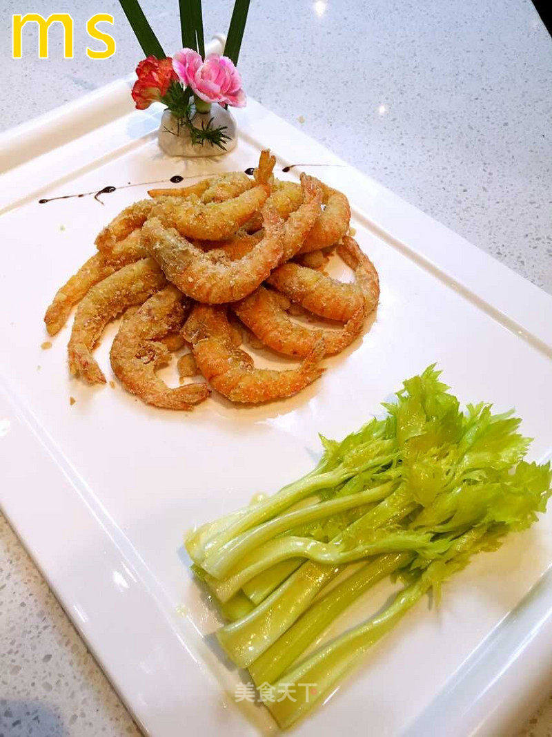 芙蓉麦片虾的做法_【独家解密】曼思霸道杨老师教你做只需要三步就搞定的【芙蓉麦片虾】~_芙蓉麦片虾怎么做_hicook的菜谱_美食天下