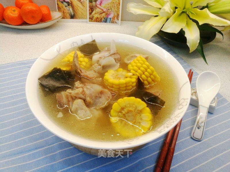 玉米海带骨头汤的做法_玉米海带骨头汤,记住“3”不放,简单2步做出美味清澈不油腻_玉米海带骨头汤怎么做_吴妈厨房的菜谱_美食天下