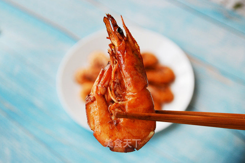 油焖大虾的做法_油焖大虾——不用水,不过油炸_油焖大虾怎么做_潼年食光的菜谱_美食天下