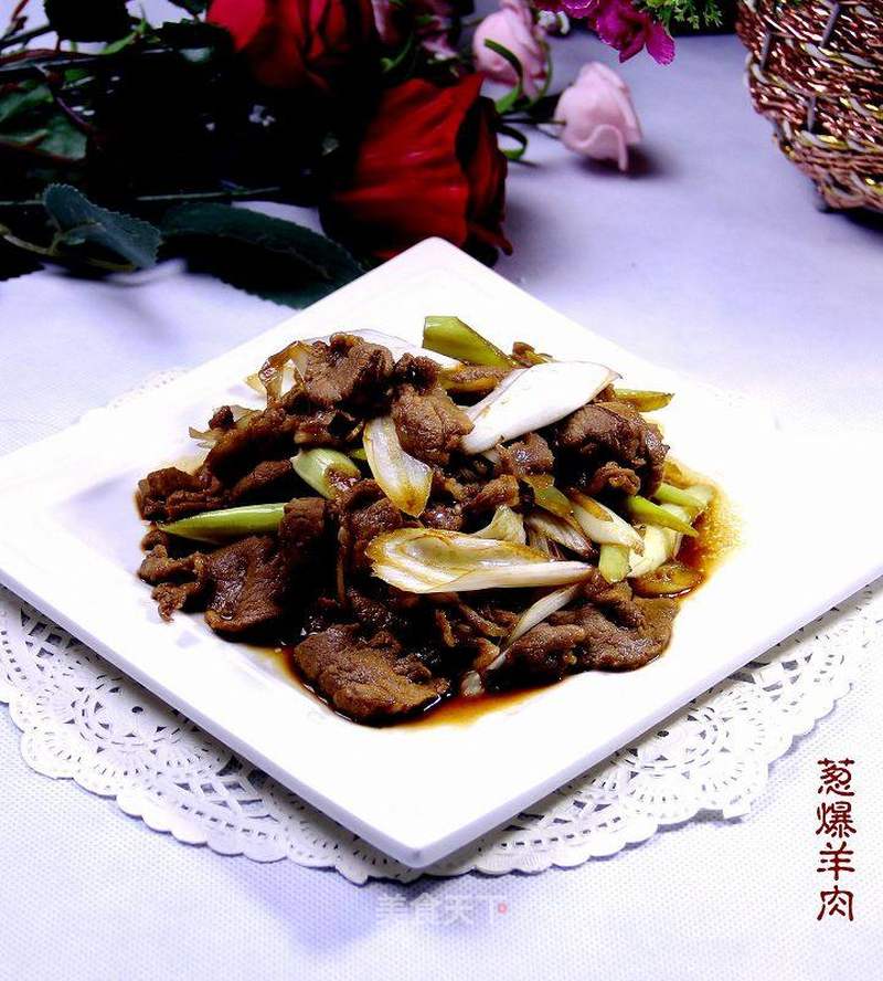 葱爆羊肉的做法_清真菜“葱爆羊肉”_葱爆羊肉怎么做_菜谱_美食天下