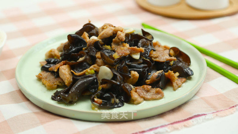 木耳炒肉的做法_木耳炒肉怎么做_美食天下的菜谱_美食天下