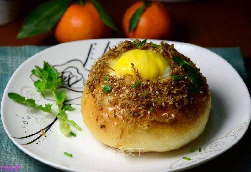 蛋黄肉松面包的做法_蛋黄肉松面包怎么做_万山红的菜谱_美食天下