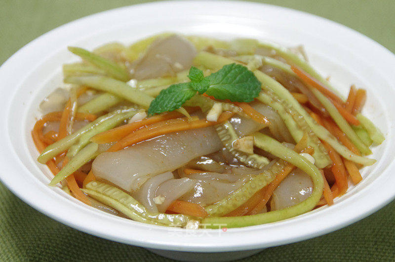 凉皮_夏季爆款小吃–自制凉皮_如彼萱草的菜谱_美食天下